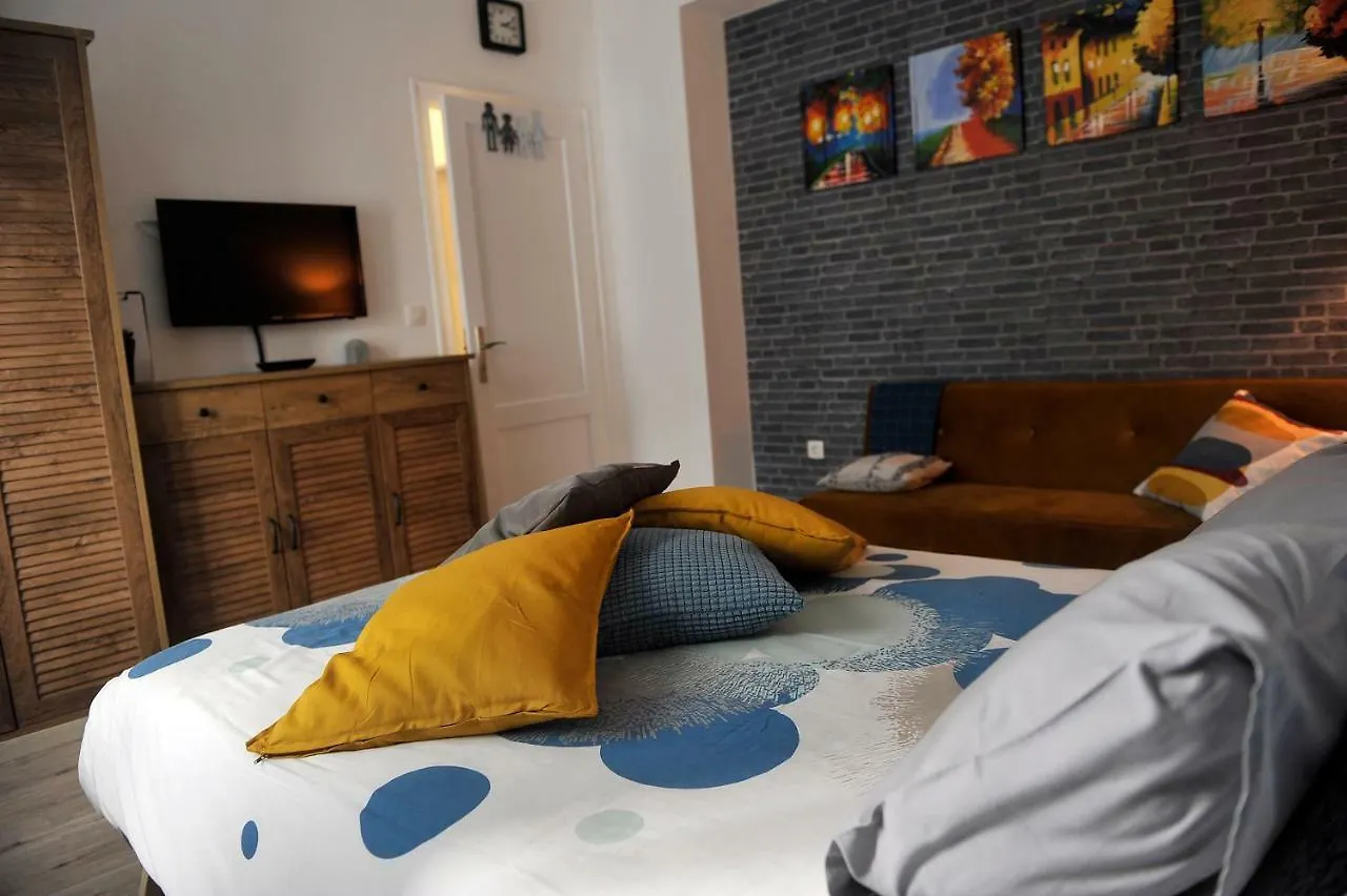 Rijeka Center- Apartment Flumen 0*,  Croatia